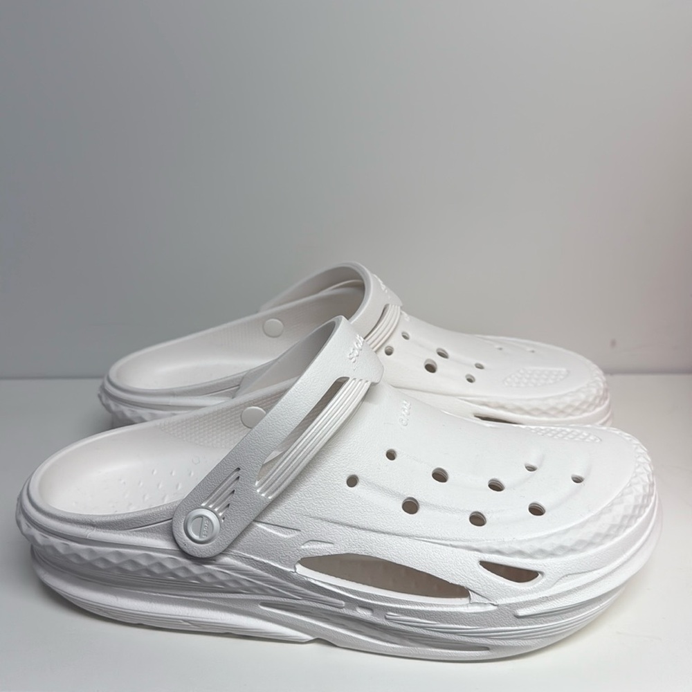 NWT Crocs Off Grid Clogs